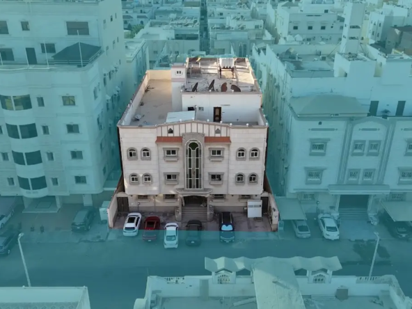 مزاد إيليت جدة