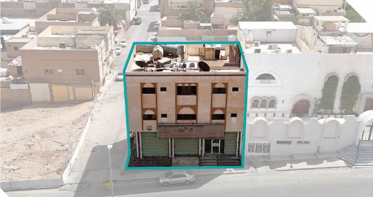 مزاد ركائز عرعر