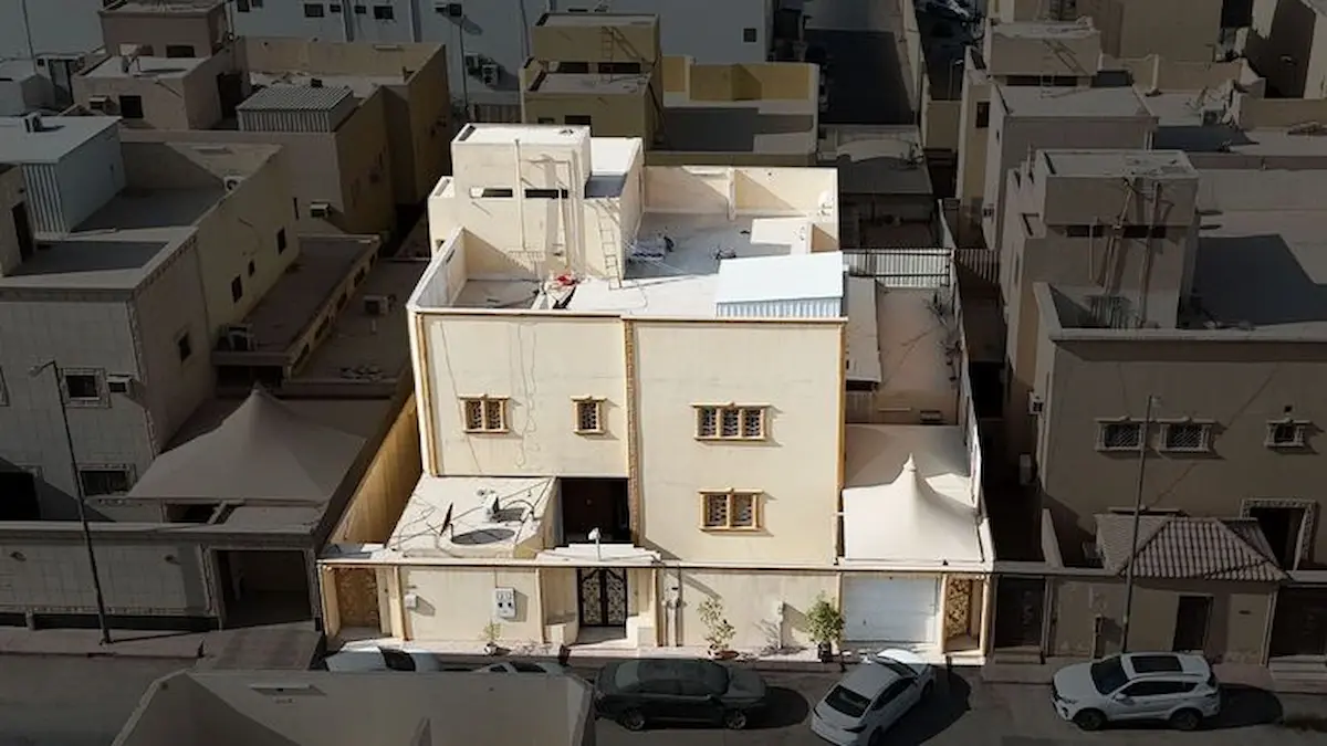 مزاد تلال الرياض