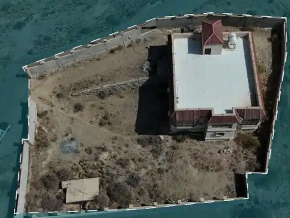 مزاد فرص الباحة