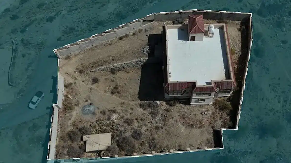 مزاد فرص الباحة