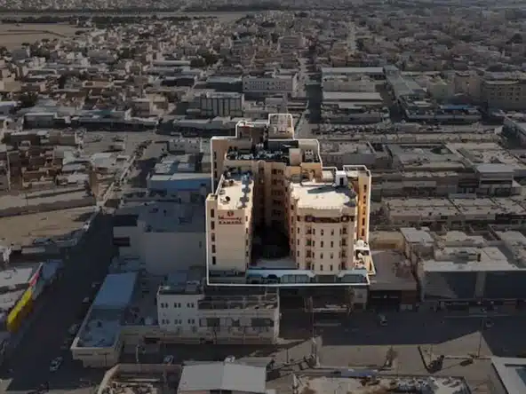 مزاد نخبة الشرق