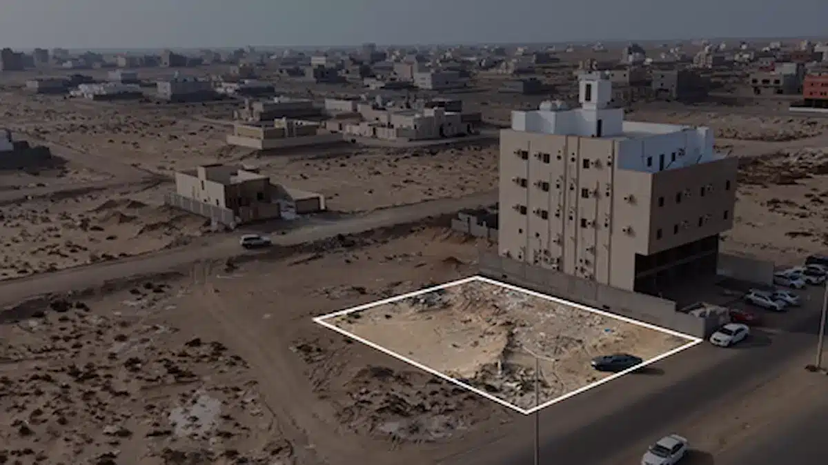 مزاد درر الباحة العقاري