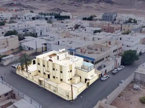 مزاد معالم حائل