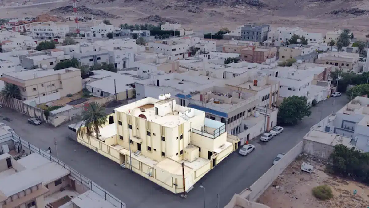 مزاد معالم حائل