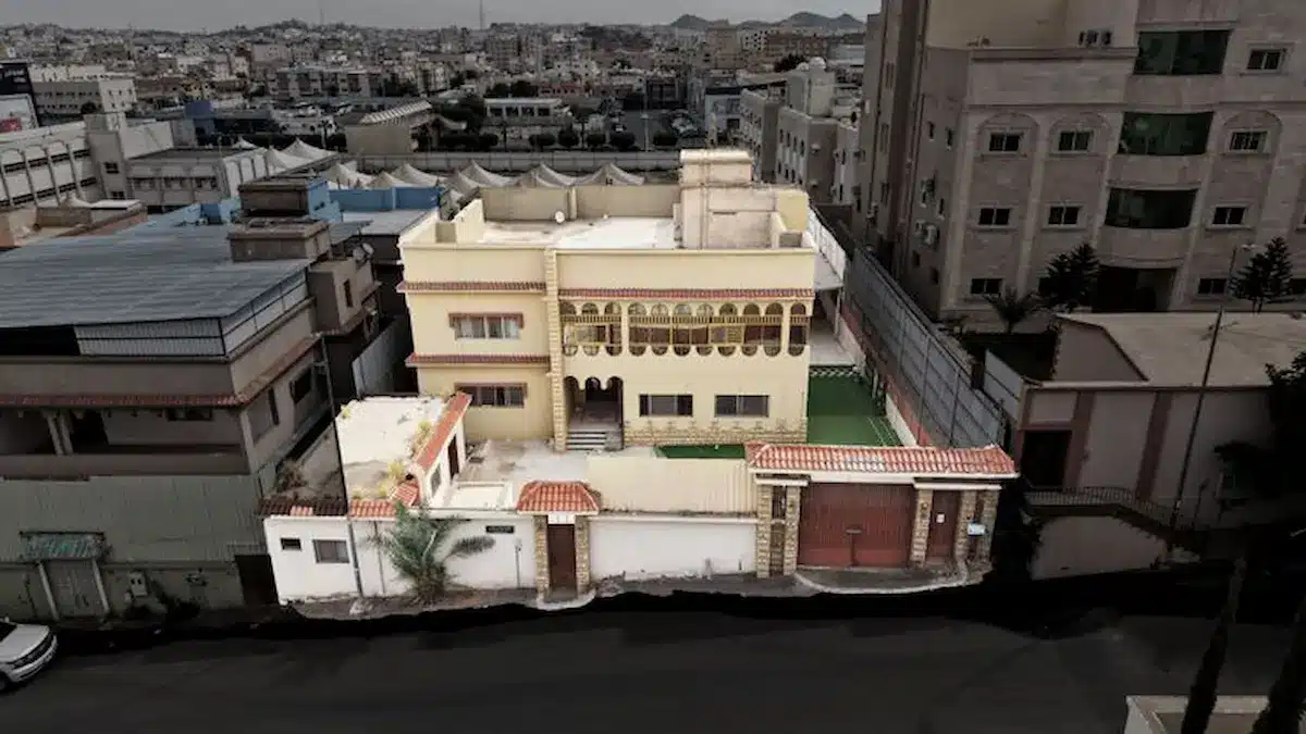 مزاد الورود